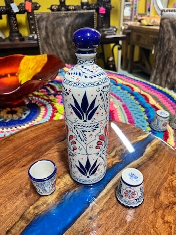 Talavera Tequila Bottle Set – Handcrafted Elegance with Matching Shot Glasses