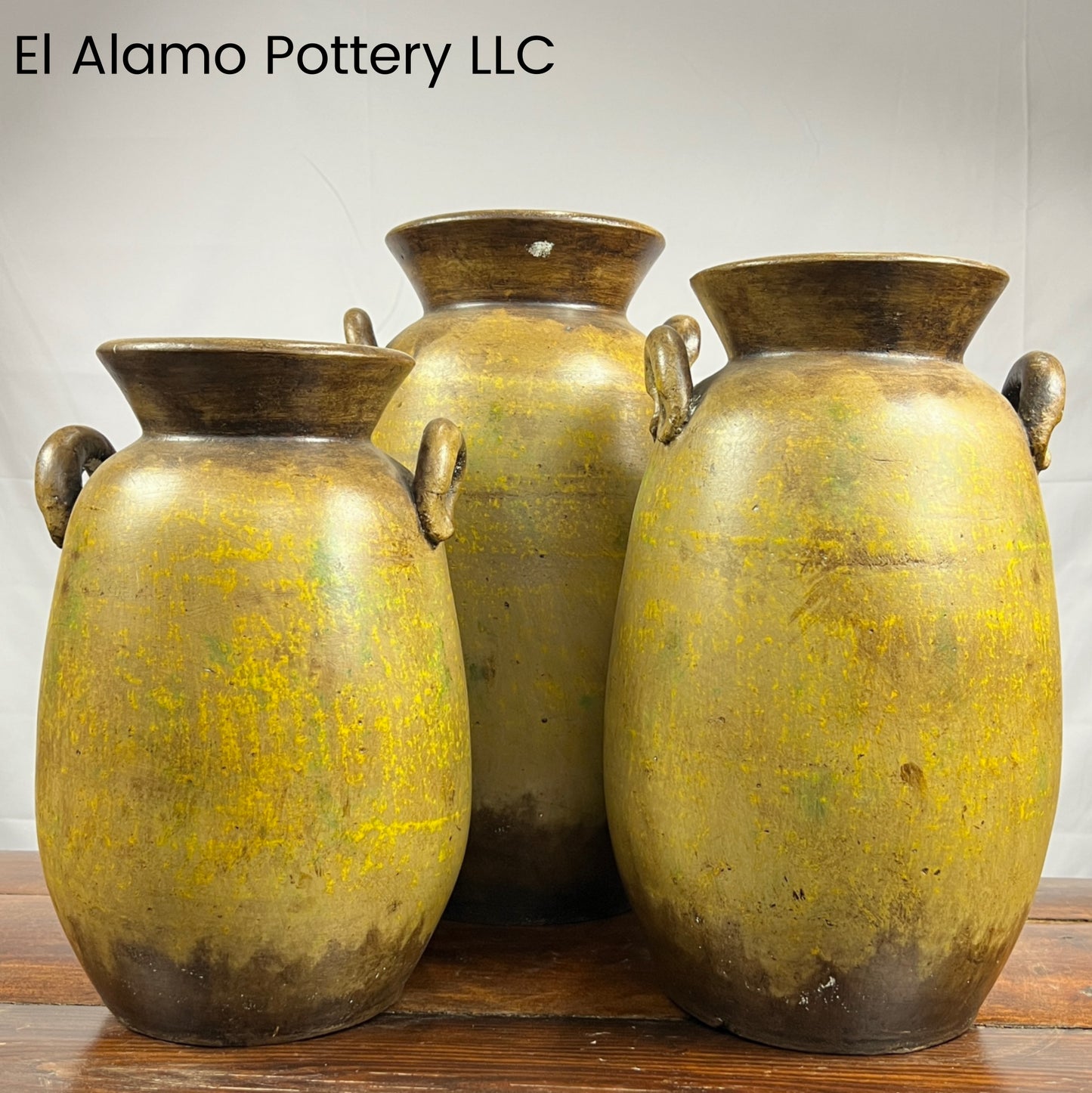 Antique-Inspired Rustic Clay Vase Set – Timeless Handcrafted Charm