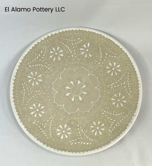 Handcrafted Talavera Dinner Plate – White Lace on Sandstone (11")